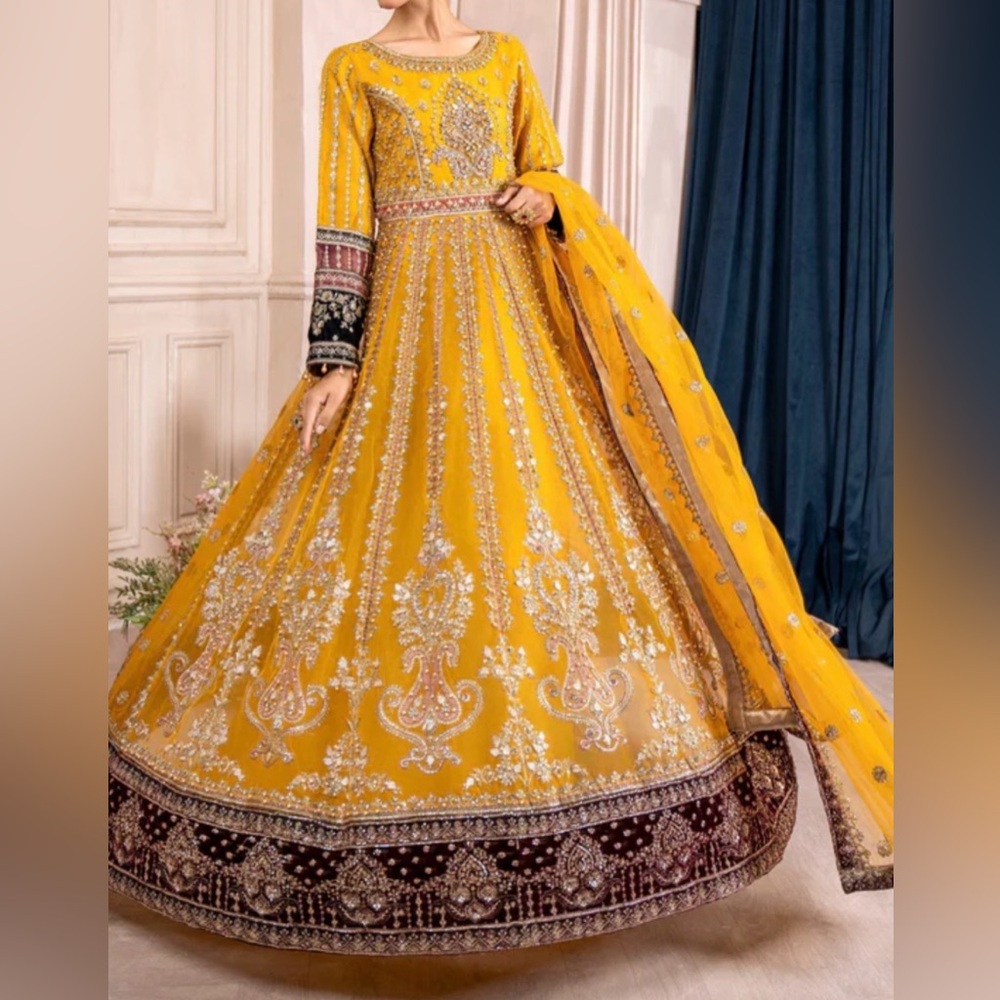 Elegant Yellow Embroidered Dress Anarkali